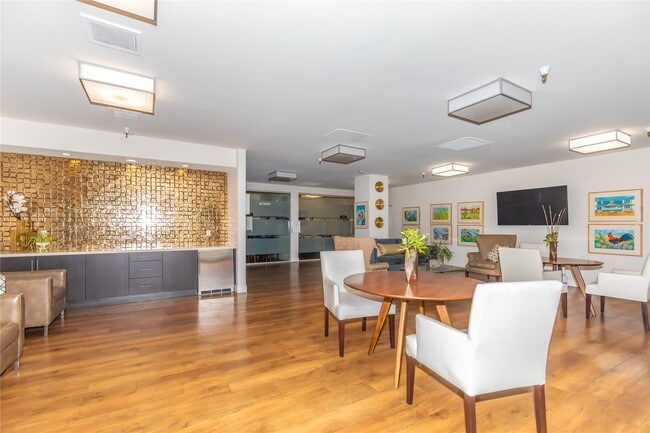 property at 1825 Mission St