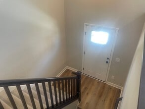 873 Roselyn Dr in Victoria, MN - Building Photo - Building Photo