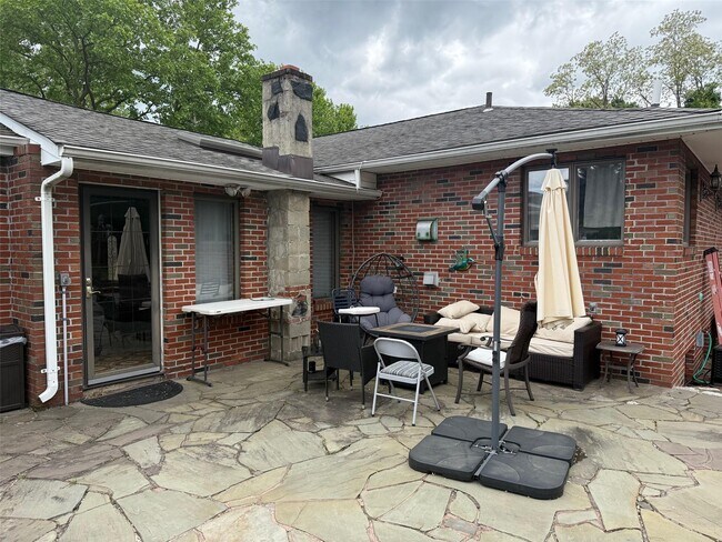 property at 60 Wheatfield Ln