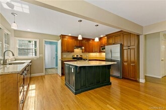 46 Hemlock Dr in Sleepy Hollow, NY - Building Photo - Building Photo