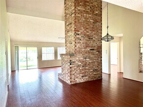 2127 Greencove Ln in Sugar Land, TX - Building Photo - Building Photo