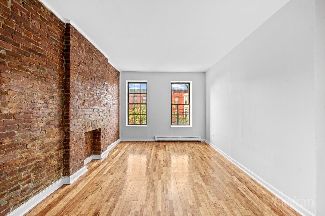 435 7th Ave in Brooklyn, NY - Building Photo