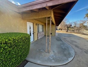 74071 Playa Vista Dr in Twentynine Palms, CA - Building Photo - Building Photo