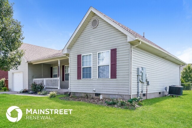 311 Tyler Pkwy in Shepherdsville, KY - Building Photo - Building Photo