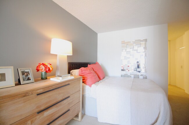 property at 32 W Superior St