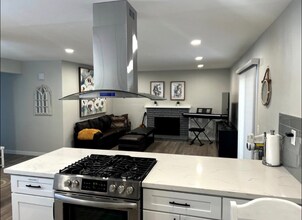 1125 Verde Ct in Pomona, CA - Building Photo - Building Photo