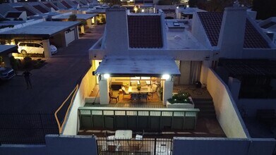 2529 N Miller Rd in Scottsdale, AZ - Building Photo - Building Photo
