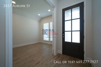2457 Auburn St in Fate, TX - Building Photo - Building Photo
