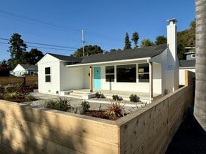 148 Reed Way in Santa Cruz, CA - Building Photo - Building Photo