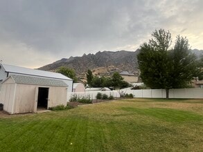 7563 475 W in Willard, UT - Foto de edificio - Building Photo