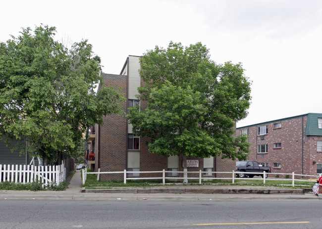 Marion Apartments in Denver, CO - Building Photo - Building Photo