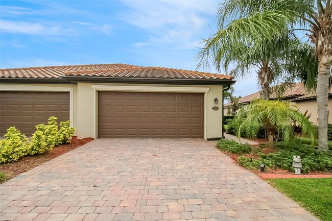 20230 Tesoro Dr in Venice, FL - Building Photo - Building Photo