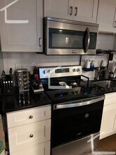 7 Denby Rd in Boston, MA - Building Photo - Building Photo