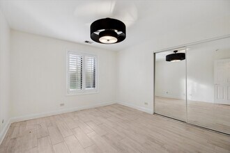 801 79th St in Darien, IL - Building Photo - Building Photo