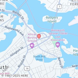 52 Daniel St in Portsmouth, NH - Building Photo