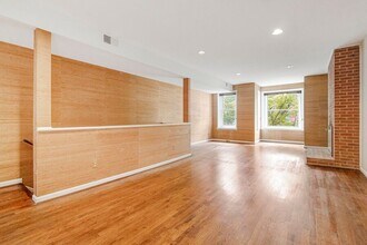 127 11th St NE in Washington, DC - Building Photo - Building Photo