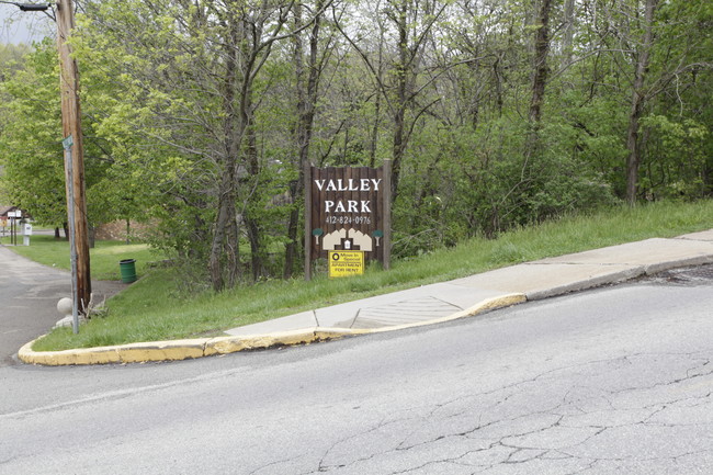 Valley Park in Turtle Creek, PA - Building Photo - Building Photo