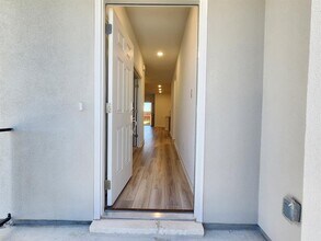 202 Doodle Ln in Hutto, TX - Building Photo - Building Photo