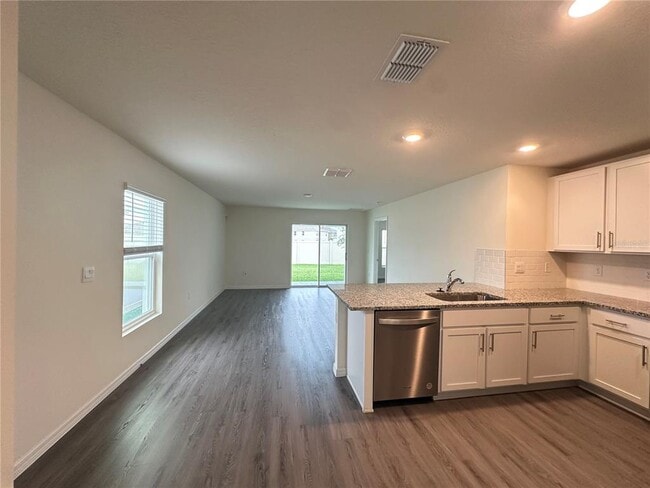 35980 Sunflower Hl Dr in Zephyrhills, FL - Building Photo - Building Photo