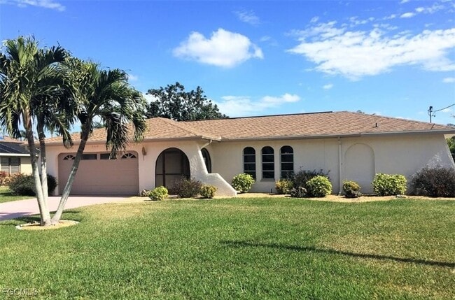 property at 3419 SE 18th Pl