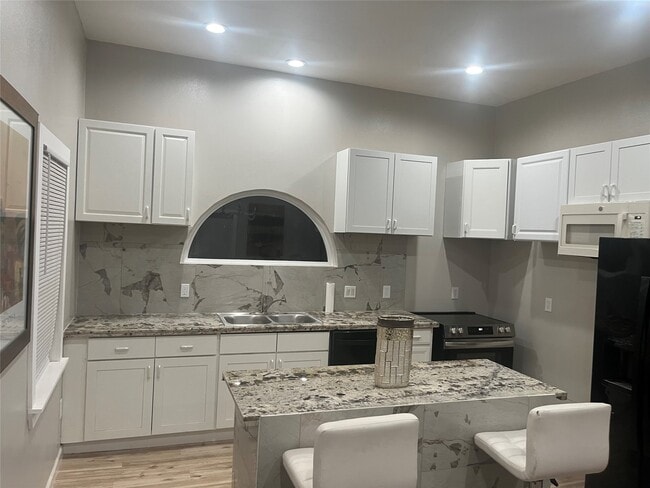 3209 Ennis St in Houston, TX - Building Photo - Building Photo