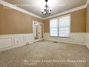 4402 Fairecroft Terrace in Suwanee, GA - Building Photo - Building Photo