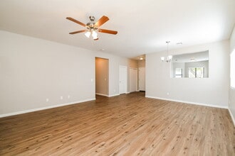 1103 W Vineyard Rd in Phoenix, AZ - Building Photo - Building Photo
