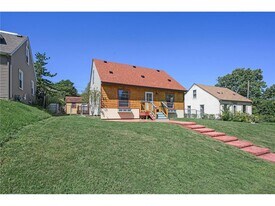 3150 Pierce St NE in Minneapolis, MN - Building Photo