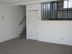 255 Canby St in Sheridan, WY - Foto de edificio - Building Photo