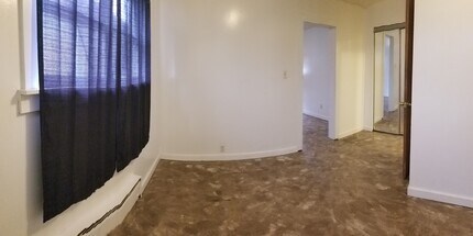 1004 W Main St, Unit SUITE in Marion, IL - Building Photo - Building Photo