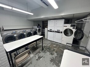 AMSTERDAM AVENUE, Unit 9H in New York, NY - Foto de edificio - Building Photo