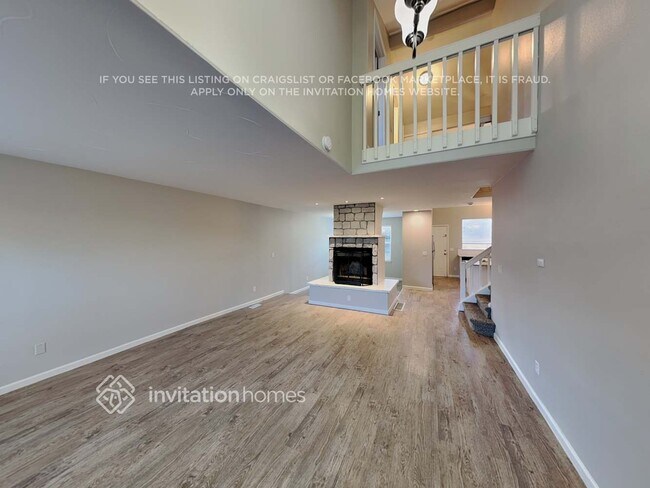 3823 Dyanna Dr in Thornton, CO - Building Photo - Building Photo