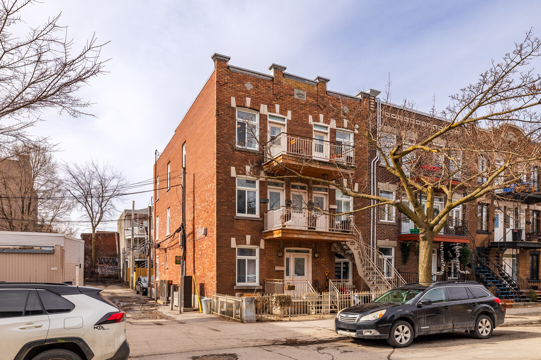 4520-4528 Messier St in Montréal, QC - Building Photo