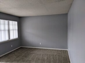 3215 Baird Ave, Unit X-120 in Lakeland, FL - Foto de edificio - Building Photo