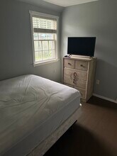 751 S Miller Ct in Decatur, IL - Building Photo - Building Photo