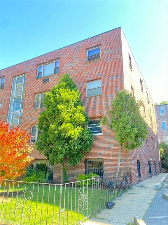 70 Jamaicaway in Boston, MA - Foto de edificio - Building Photo