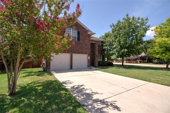 700 Belmont Dr in Georgetown, TX - Building Photo - Building Photo