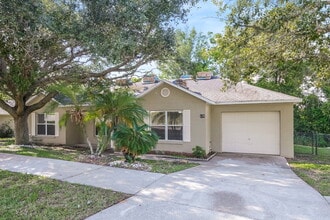 628 Brooke Ct in Clermont, FL - Building Photo - Building Photo