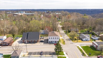 3 N Madison Ave in Hanover, IN - Foto de edificio - Building Photo