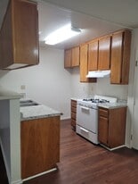 Vanowen Apartments in Los Angeles, CA - Building Photo