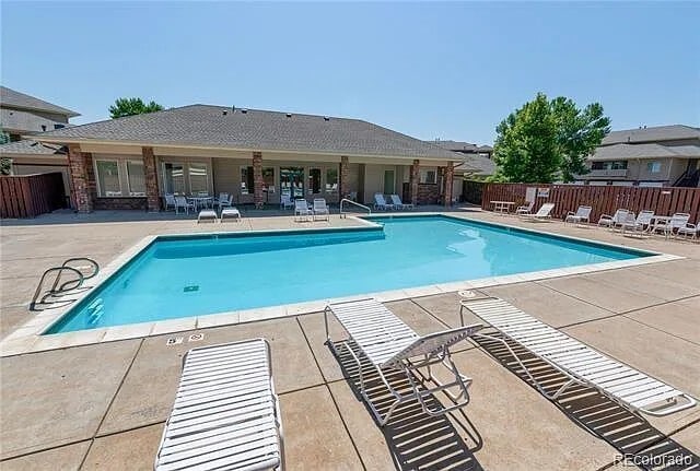 4545 Wheaton Dr, Unit D290 in Fort Collins, CO - Foto de edificio - Building Photo