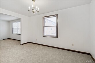 301 Kaymar Dr in Buffalo, NY - Building Photo - Building Photo