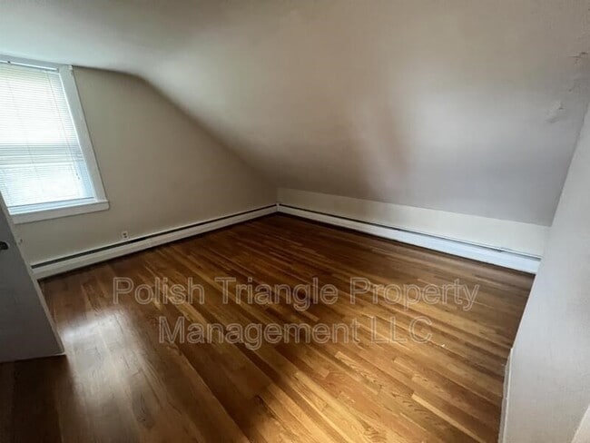 property at 39 Mayhew St