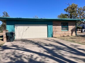 602 N Sioux Ave in Claremore, OK - Building Photo - Building Photo
