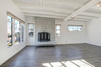 SANT2926 in Santa Monica, CA - Building Photo - Interior Photo