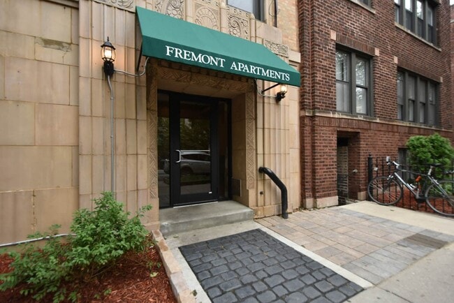 3836 N Fremont St in Chicago, IL - Building Photo - Building Photo