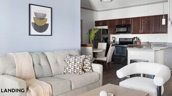 225 Walden Village Ln, Unit 422 in Nashville, TN - Building Photo