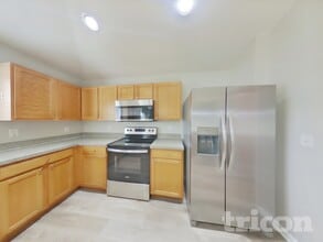 86916 Cartesian Pointe Dr in Yulee, FL - Building Photo - Building Photo