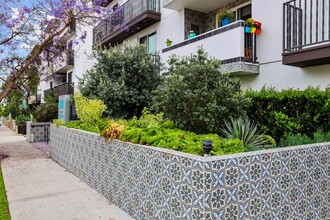 Hayworth Abbey by Wiseman in Los Angeles, CA - Building Photo - Building Photo