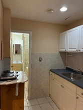 22 Mountain Way in West Orange, NJ - Building Photo - Building Photo